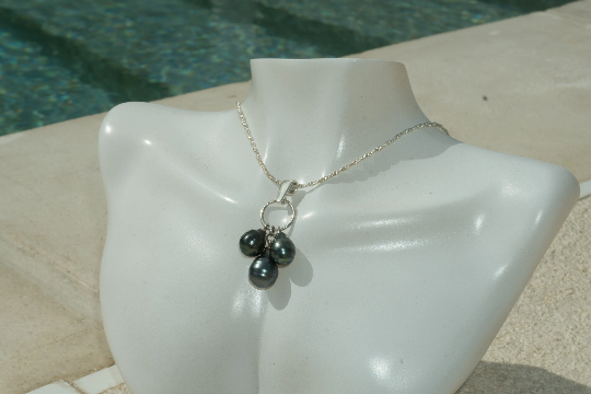 Triple drop Tahitian Pearl Pendant