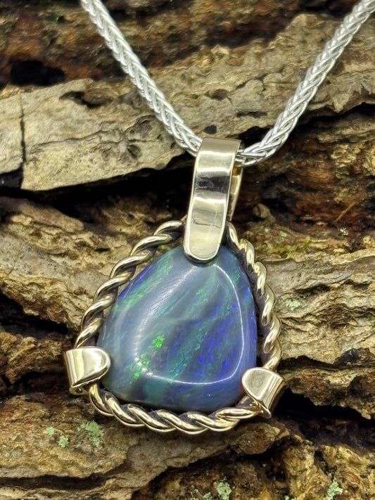 Lightning Ridge Opal Pendant