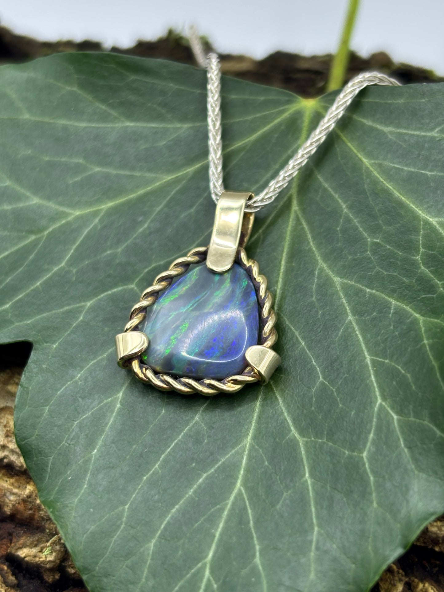 Lightning Ridge Opal Pendant