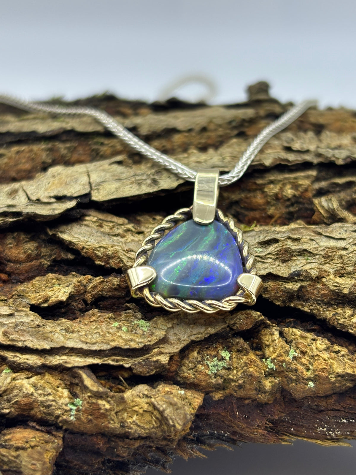 Lightning Ridge Opal Pendant
