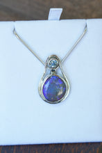 Load image into Gallery viewer, Lightning Ridge crystal opal Pendant
