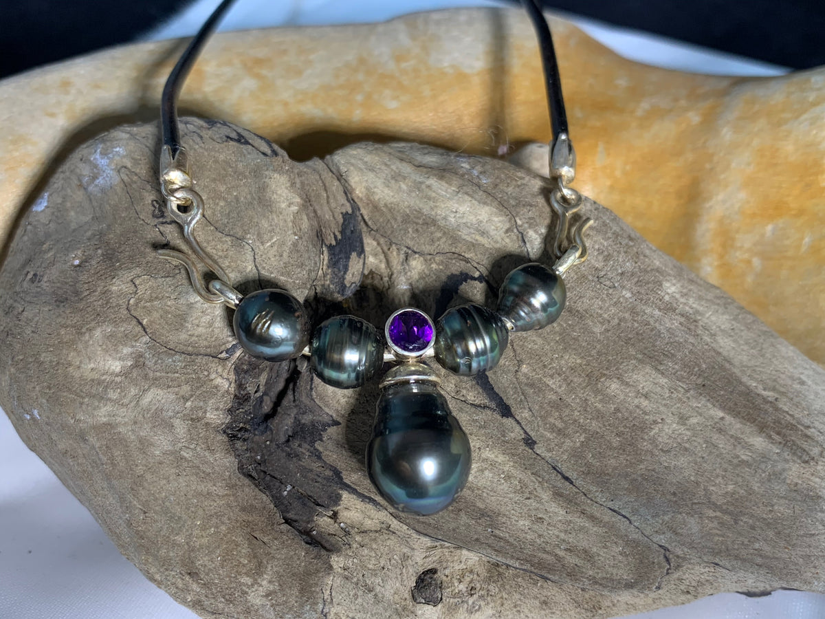 Tahitian Pearl and Amethyst Necklace